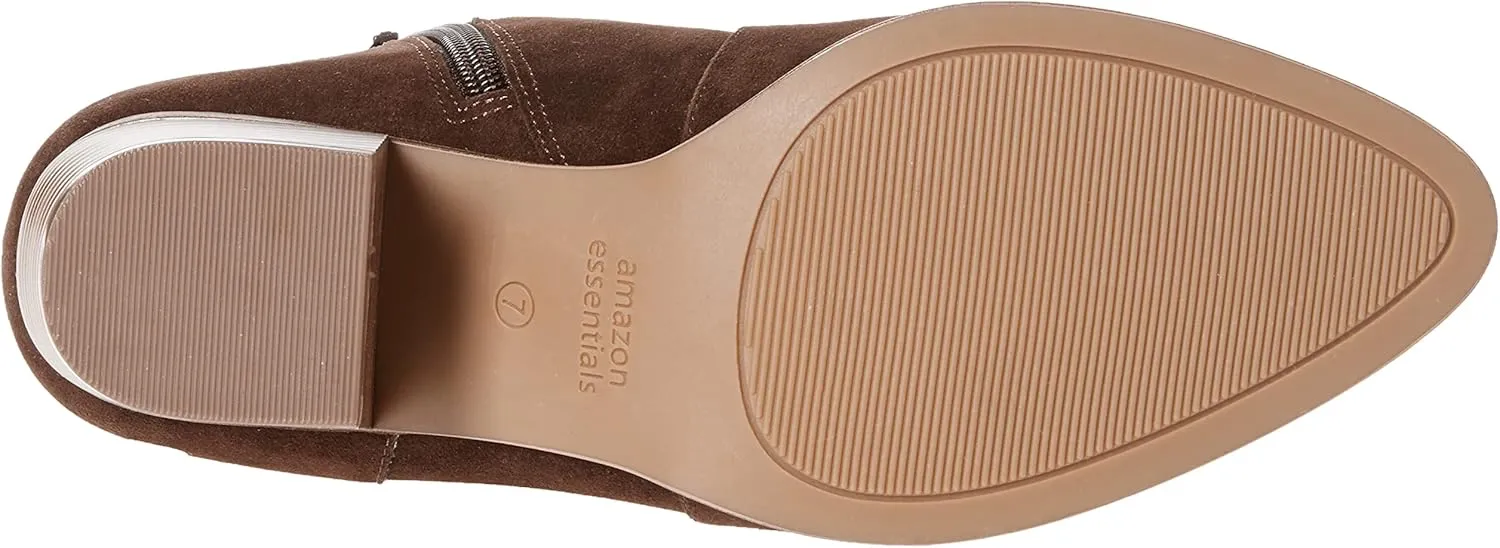 Amazon Essentials Women's Western Ankle Boots