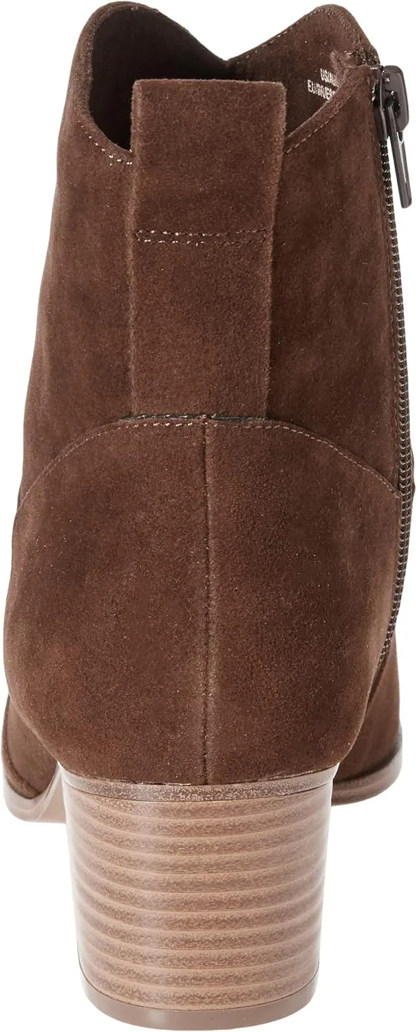 Amazon Essentials Women's Western Ankle Boots