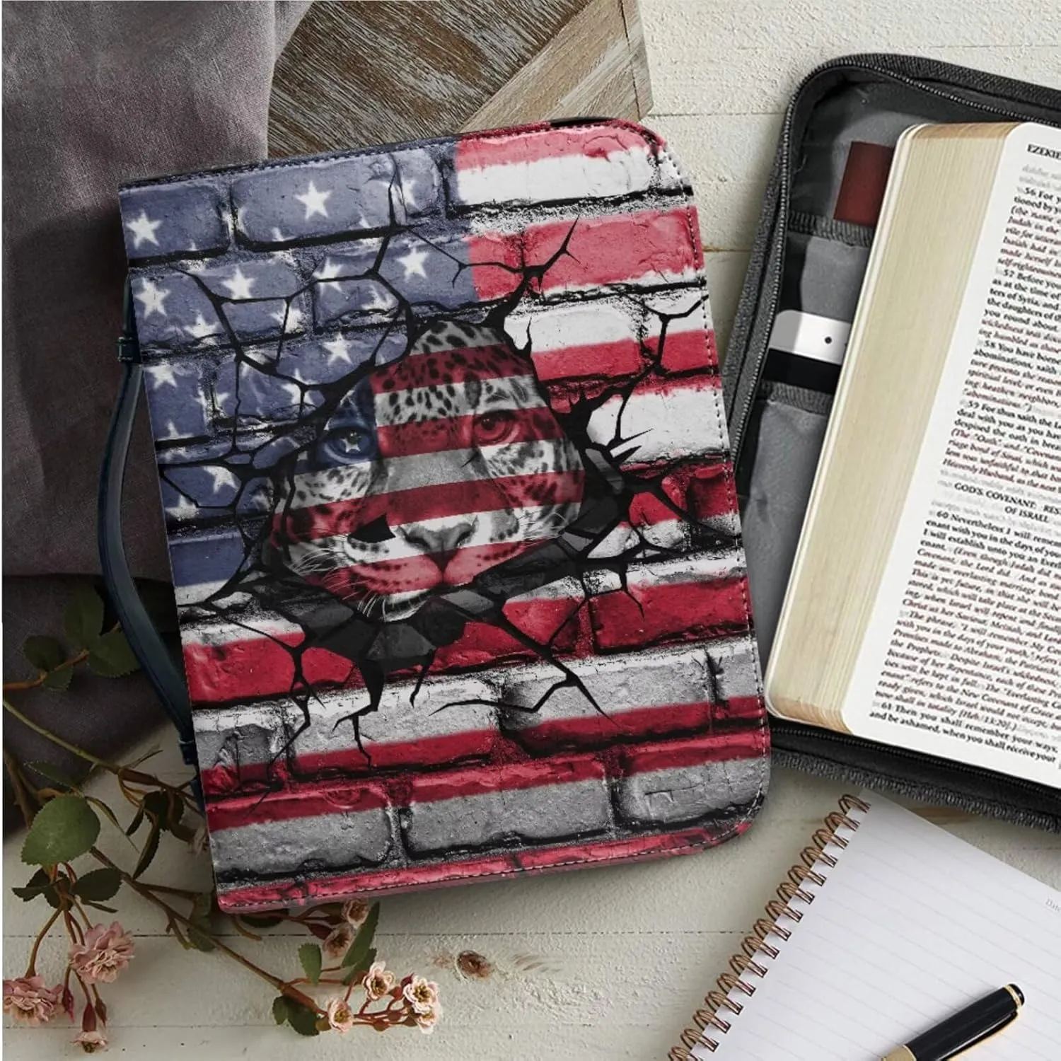 American Flag Sunflower Large Size Zippered PU Leather Bible Cover Case Flower Printing Bible Bag Bible Holder For Women Men