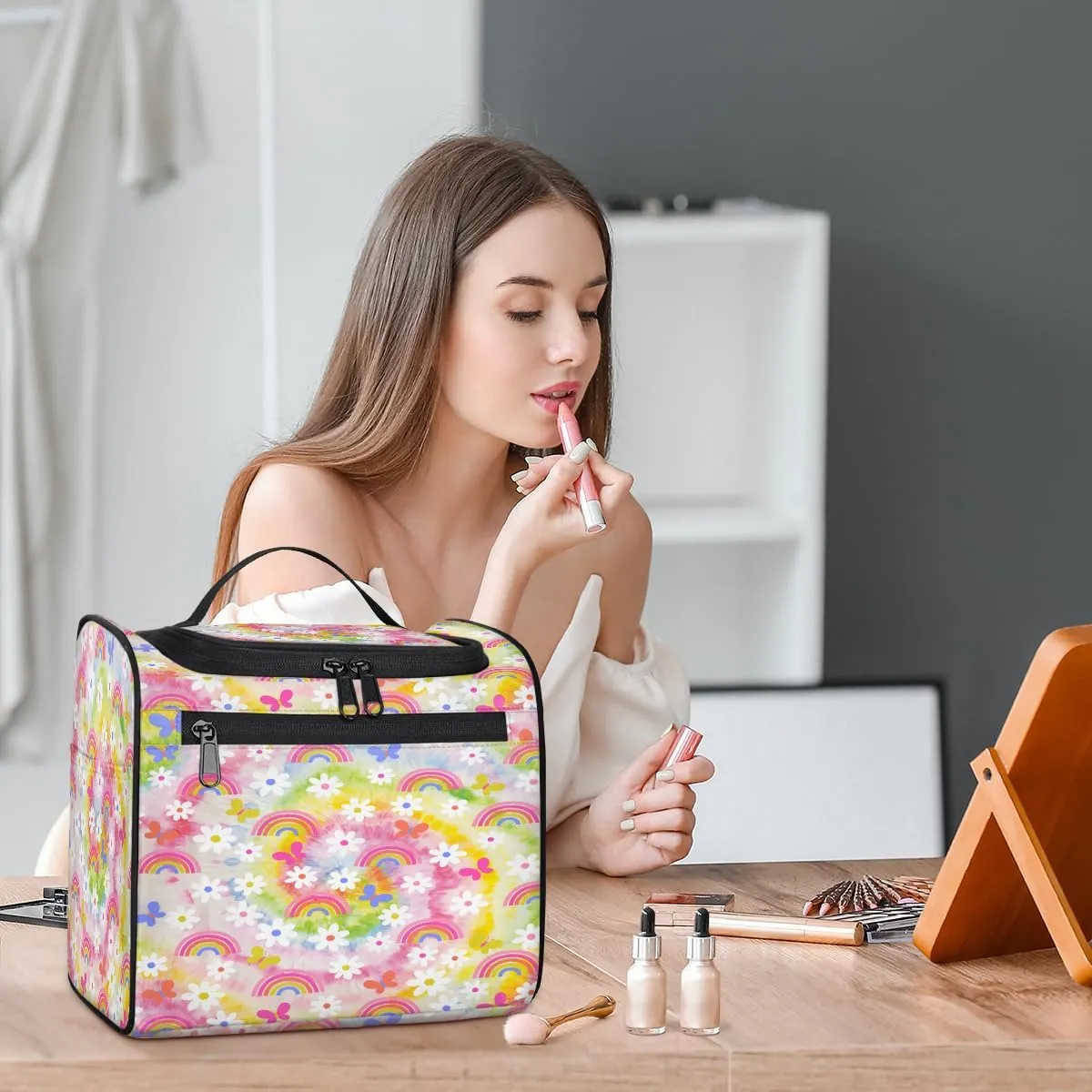 Daisy Rainbow Tie Dye Travel Toiletry Bag for Men and Women, Large Hanging Makeup Bag Organizer Toiletries Bag for Travel, Cosmetic Bag with Handle