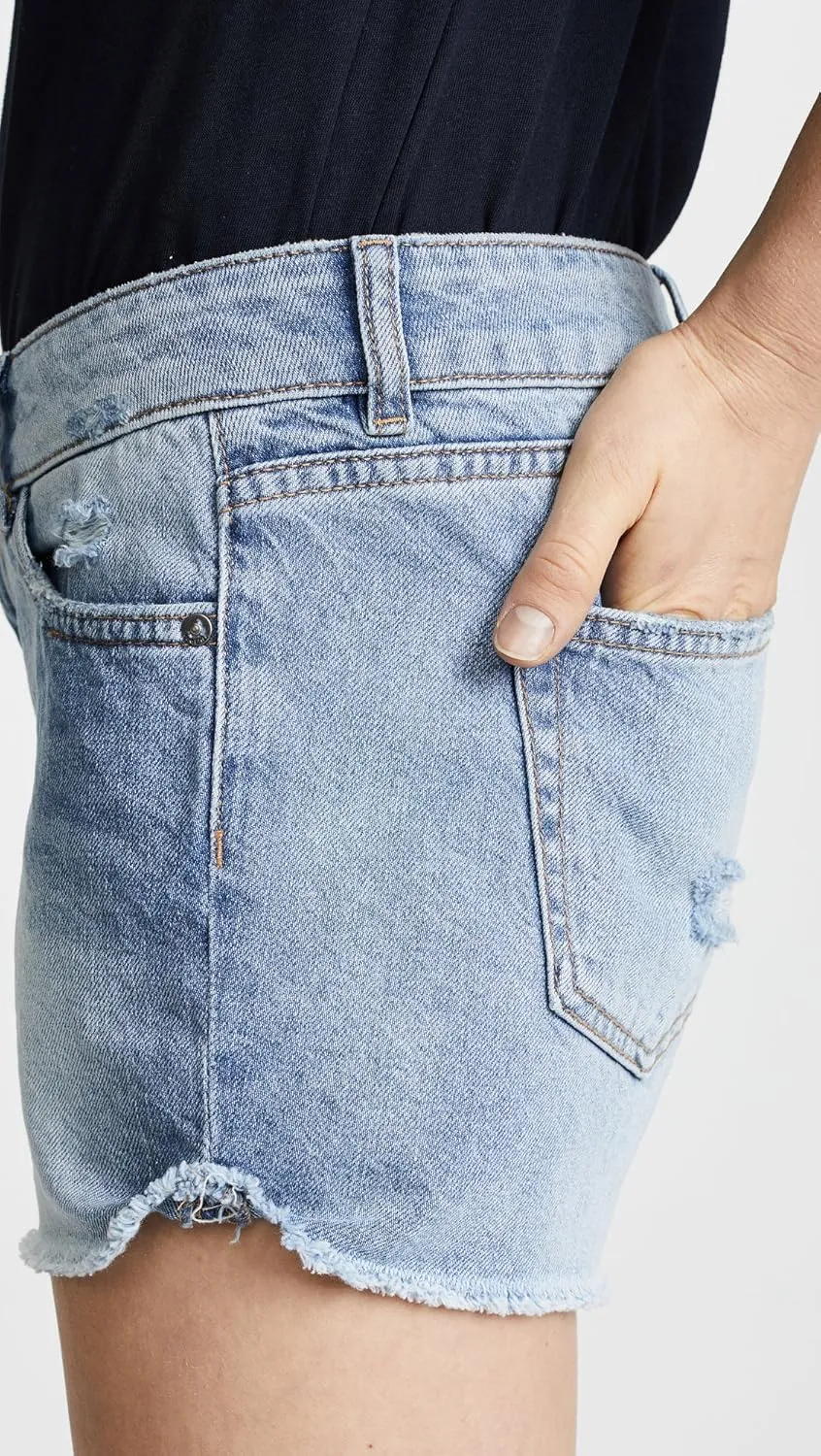 DL1961 Women's Karlie Boyfriend Shorts