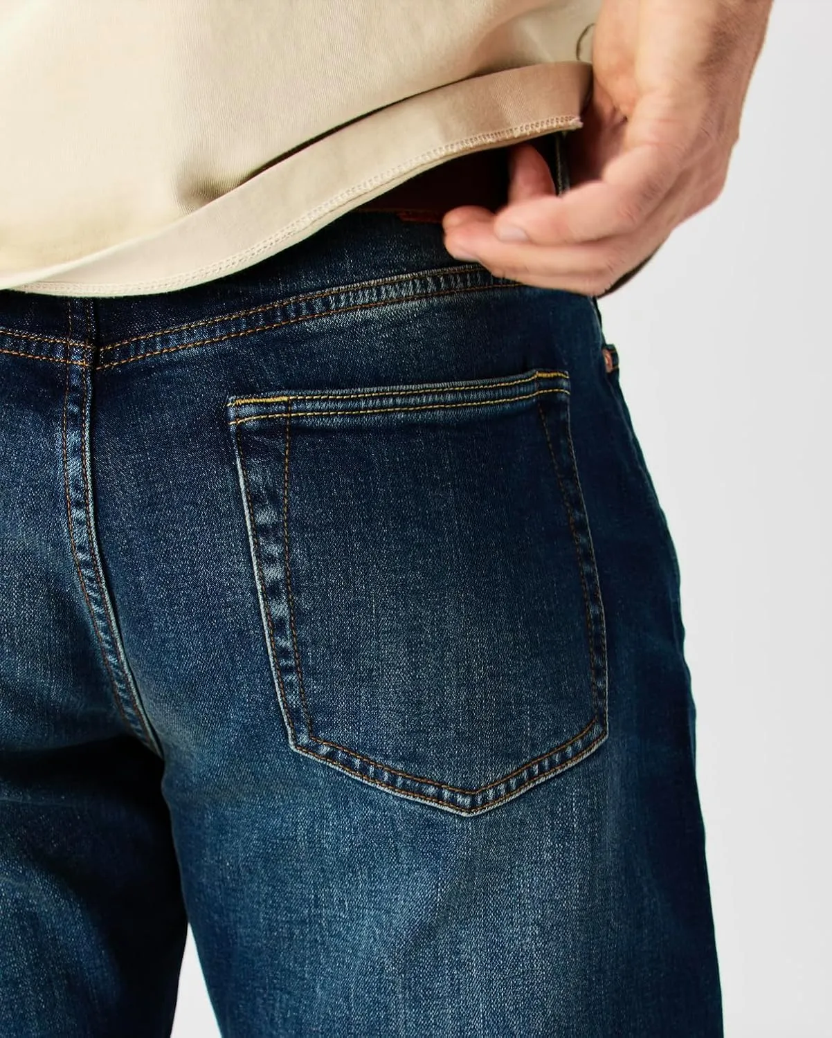 Huckberry Stretch Selvedge Denim Jeans for Men - 11.7 oz Mens Jeans with 1% Stretch, Copper Rivets- Year-Round Men Jeans