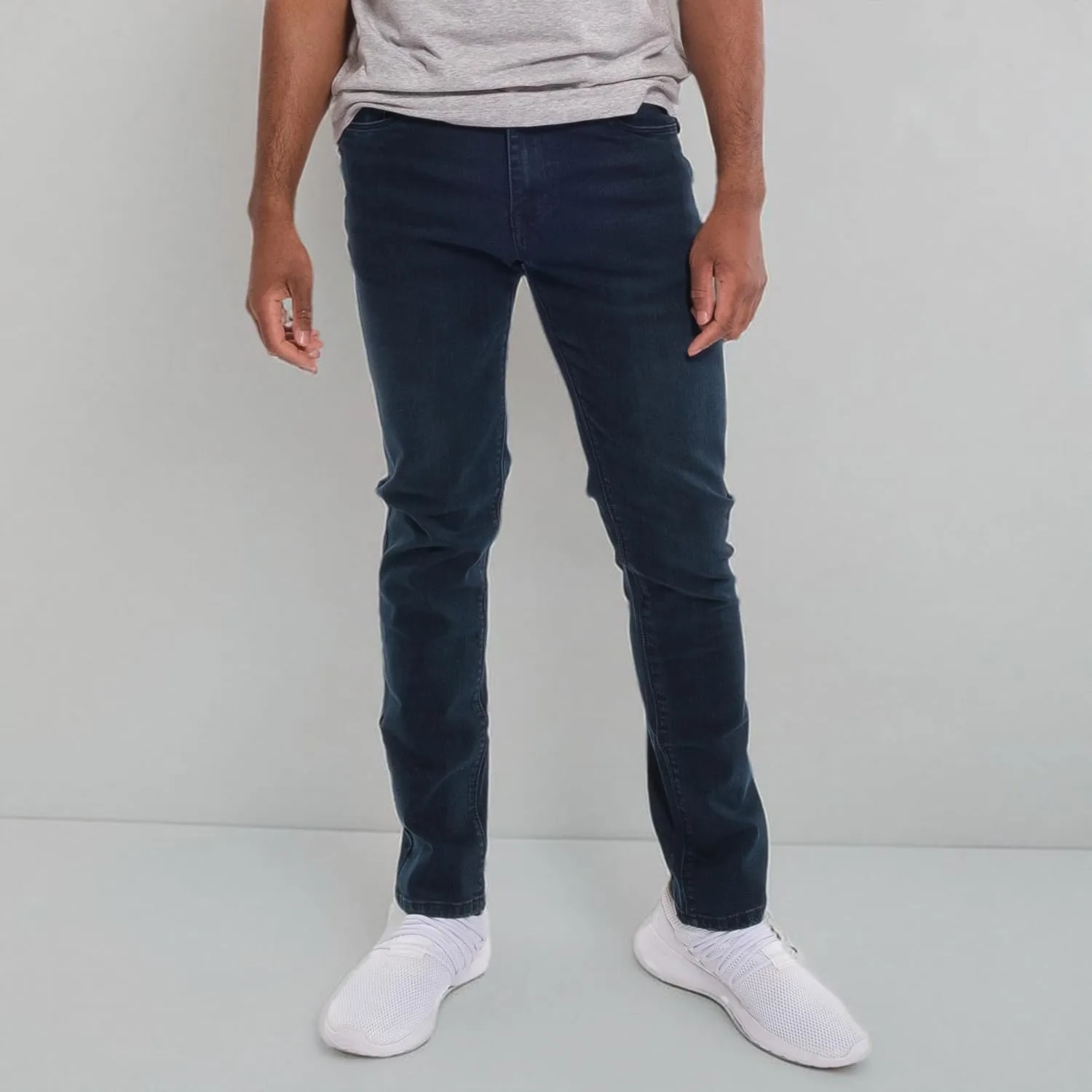 Kenneth Cole REACTION Slim Fit Jeans for Men, 2-Way Stretch Jeans Slim Fit 5-Pocket, Stretch Denim Pants for Men
