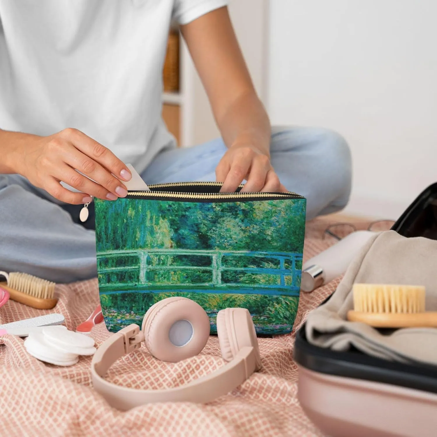 Portable Makeup Bag Zipper Pouch Travel Make up Organizer Bag Toiletry bag Water-resistant Aesthetic PVC Leather Cosmetic Bags for Women and Girls with Japanese Bridge and Water Lily Pond