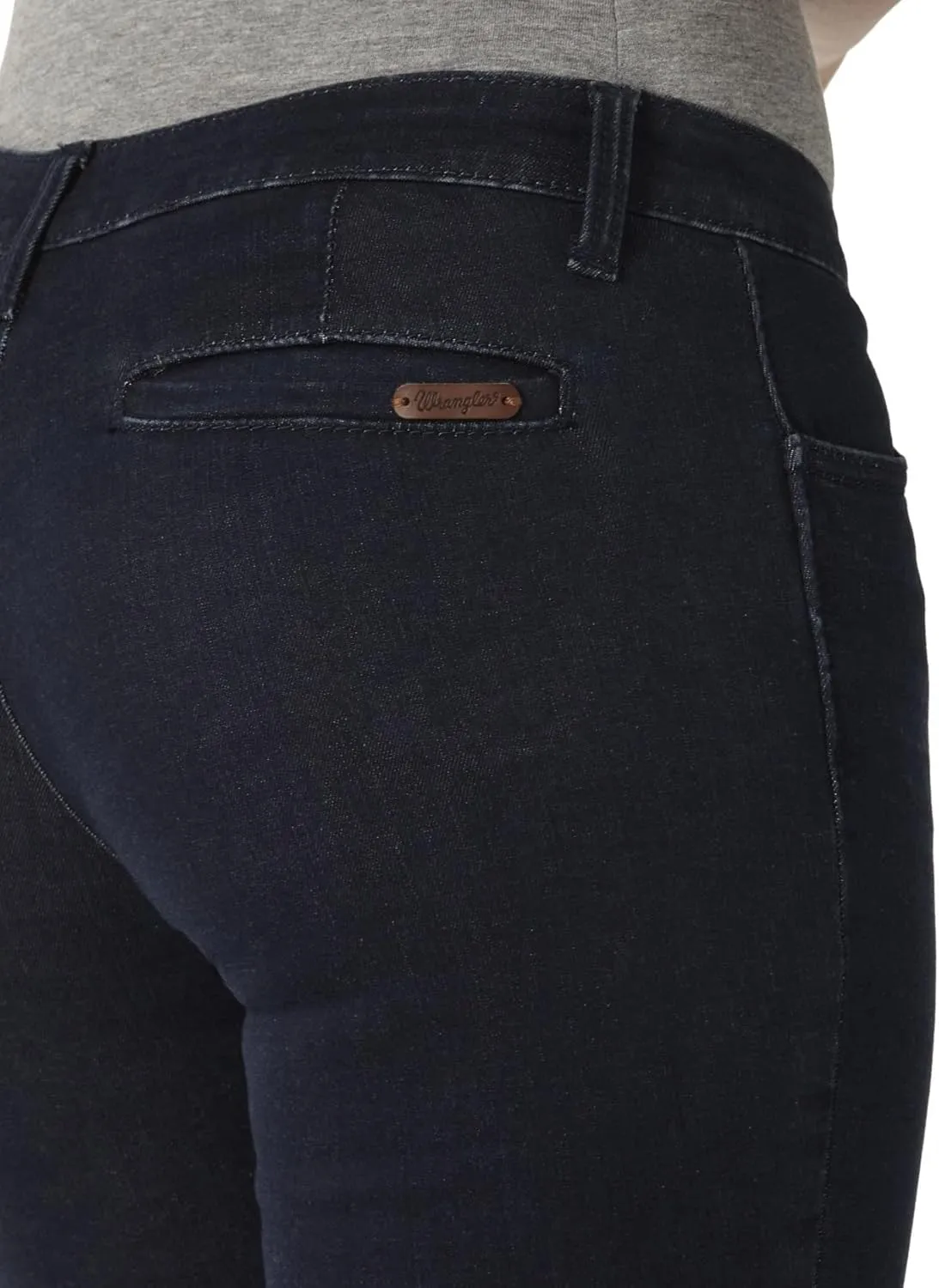 Wrangler Women's Retro Mae Mid Rise Wide Leg Trouser Jeans