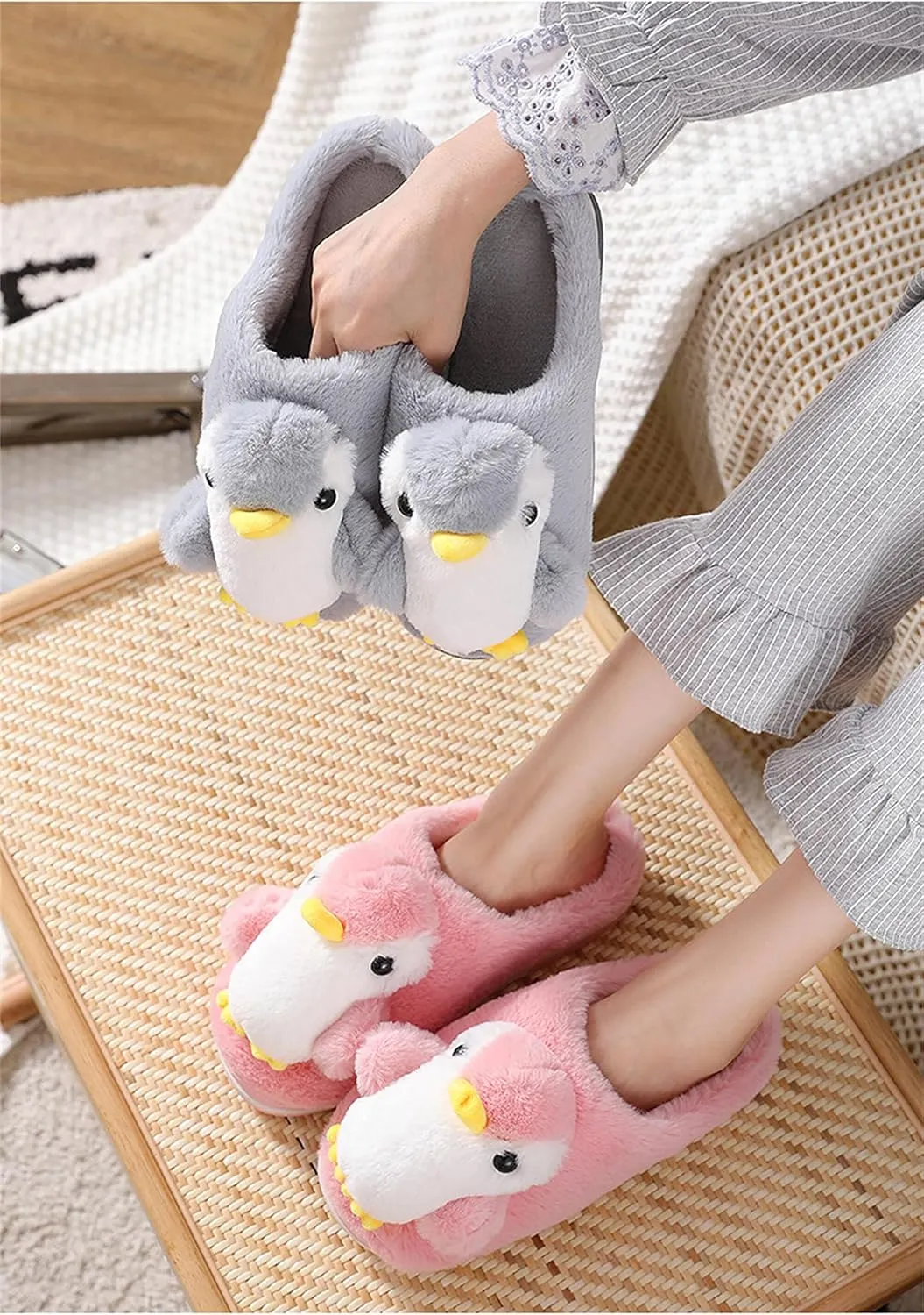 YILANLAN Women's Penguin Plush Warm Animal Home Cute Slippers